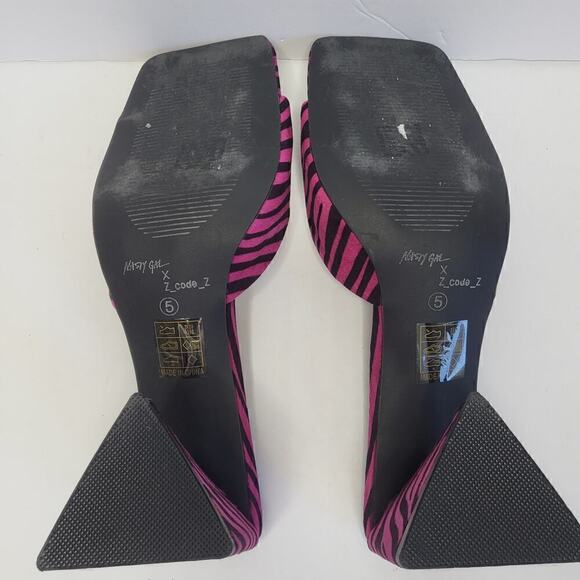 NASTY GAL x z_code_z Zebra Print Flared Heel Mules Size 5 - Picture 5 of 6
